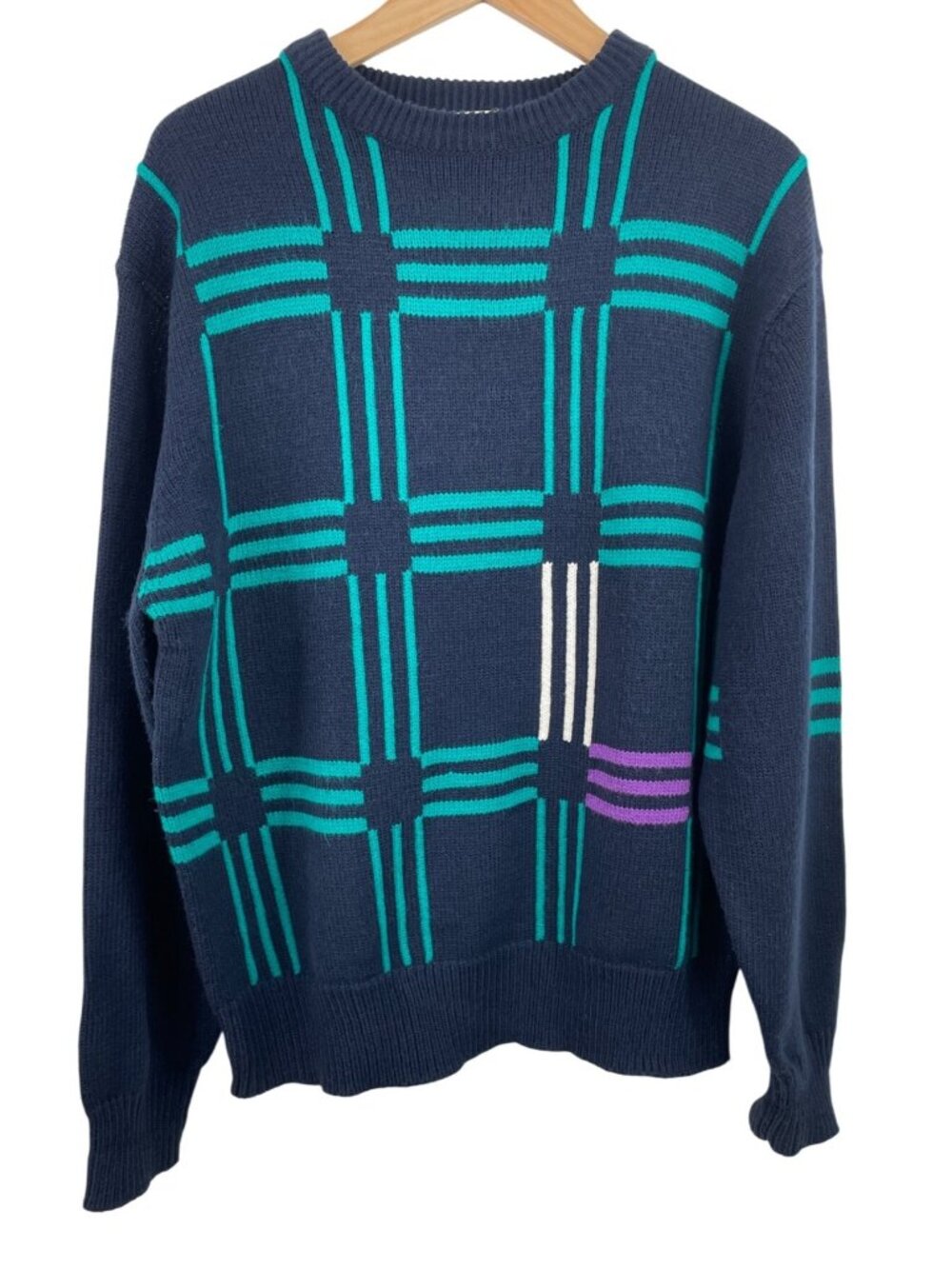 Izod Club Mens Sweater Large 100% Acrylic Blue With Green & Purple Plaid Vintage